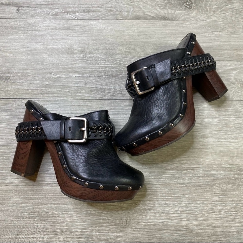 Gianni Bini Black Soft Leather Heels Mules Clogs
